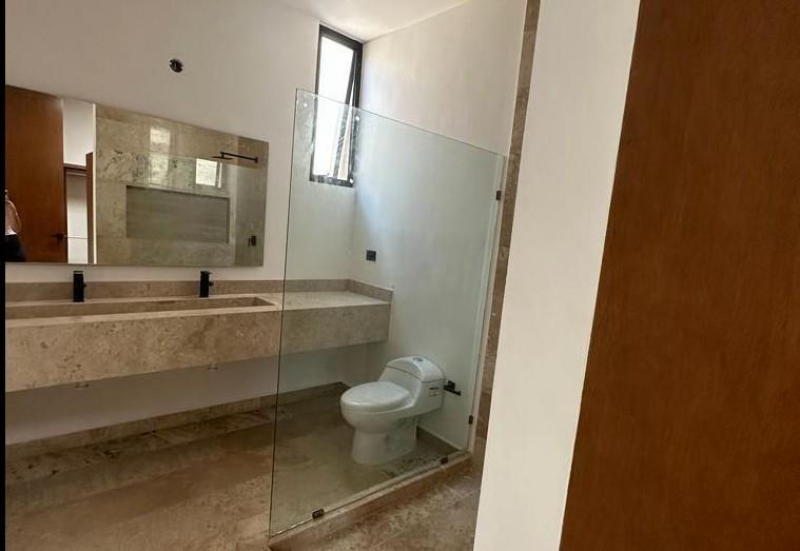 Casa En Renta En Temozón Norte 