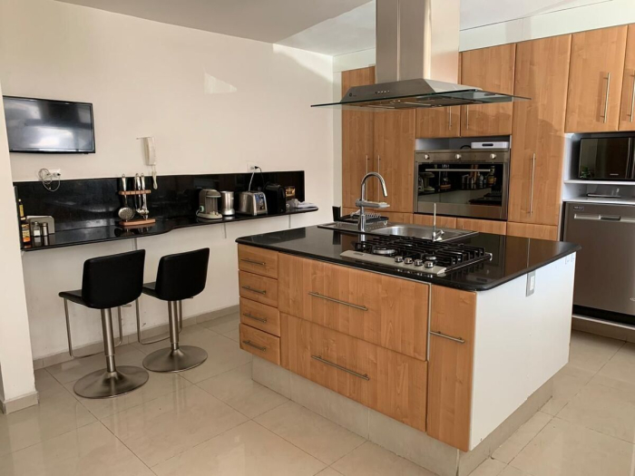 venta casa en las aguilas