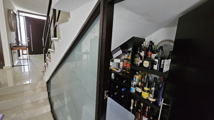 venta casa en las aguilas