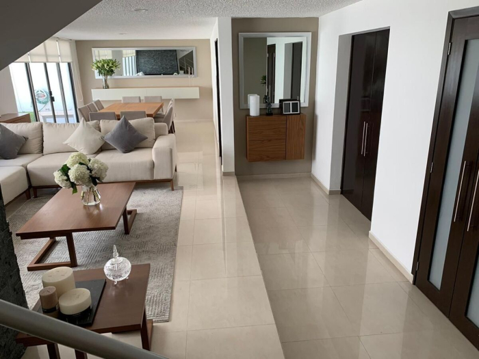 venta casa en las aguilas