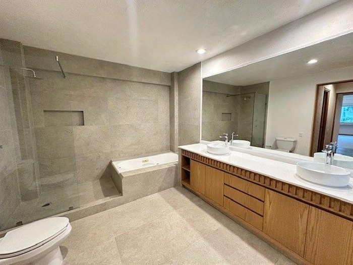 Bosques De Las Lomas, Bosque De Limas Renta Departamento Remodelado $55,600MN