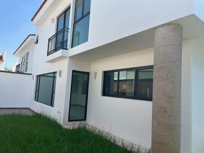 Casa En Renta En Jardín Real