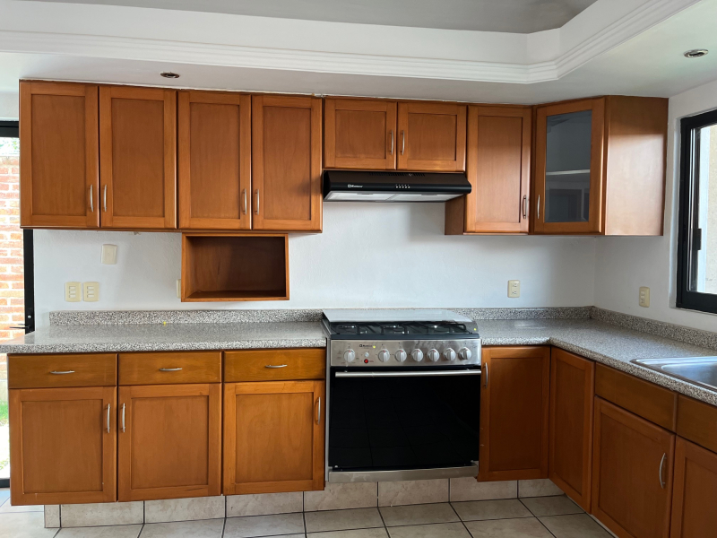 Casa En Renta En Jardín Real