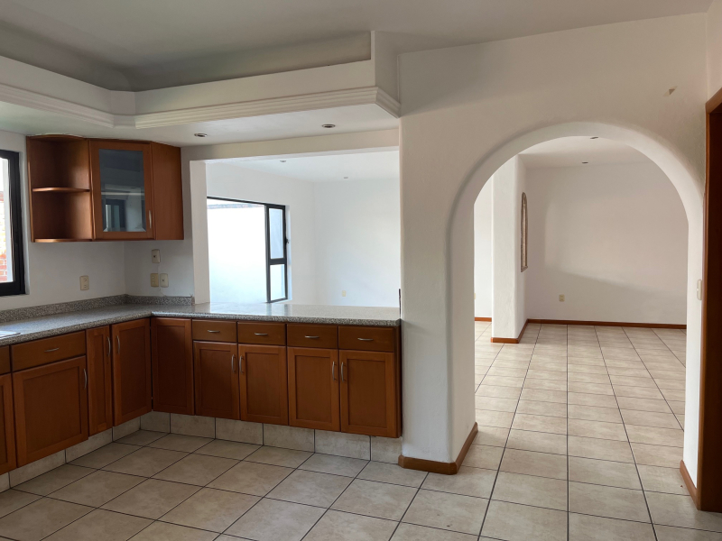 Casa En Renta En Jardín Real