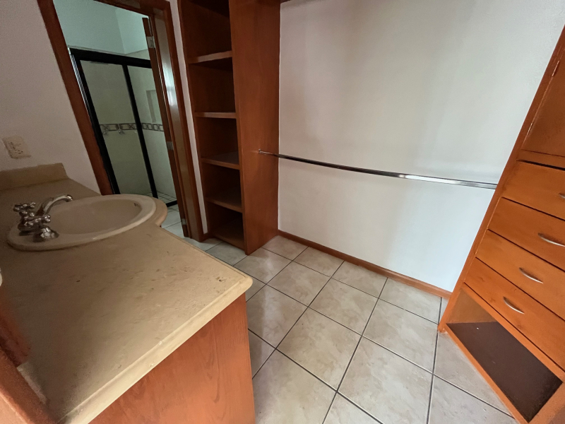 Casa En Renta En Jardín Real