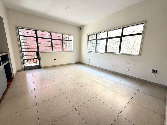 casa en renta con uso de suelo en la mejor ubicación