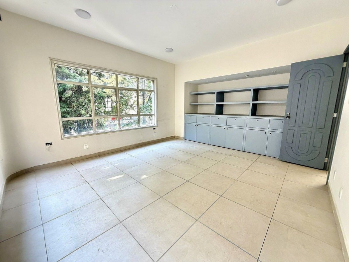 casa en renta con uso de suelo en la mejor ubicación