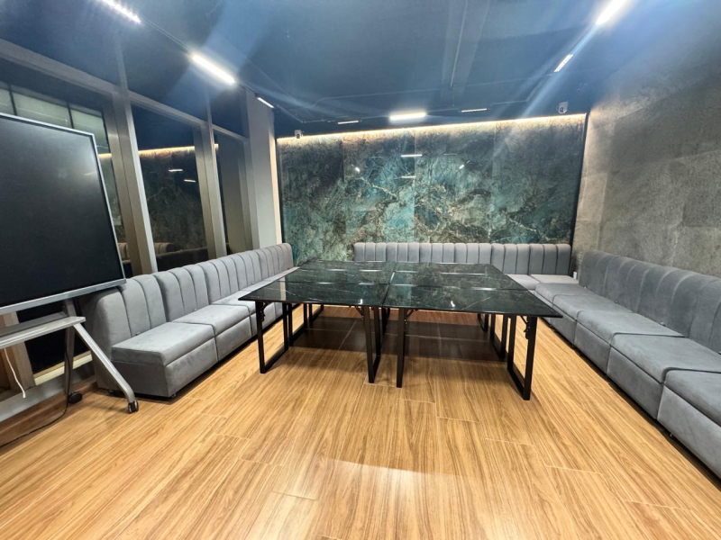 Oficina En Venta En Edificio Yama Los Alpes