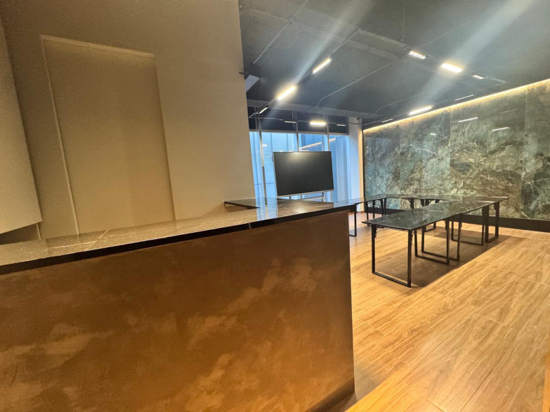 Oficina En Venta En Edificio Yama Los Alpes