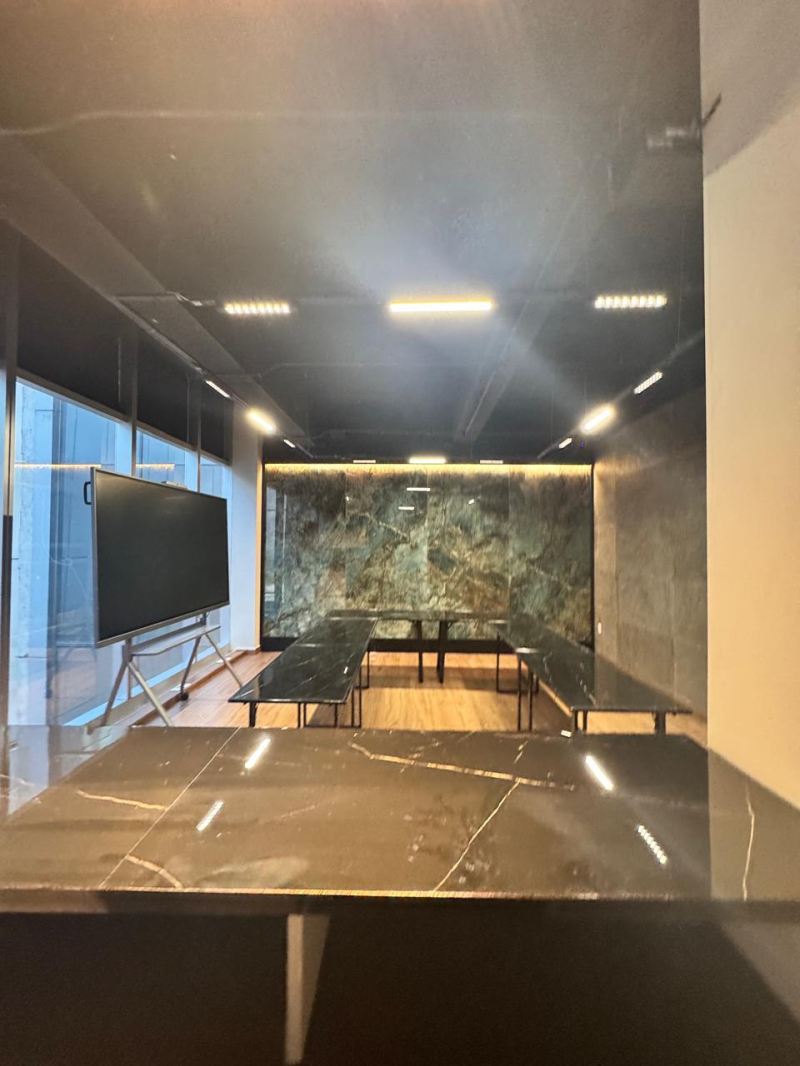 Oficina En Venta En Edificio Yama Los Alpes