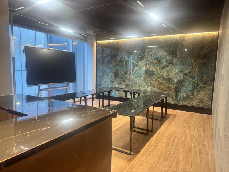 Oficina En Venta En Edificio Yama Los Alpes