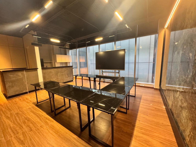 Oficina En Venta En Edificio Yama Los Alpes