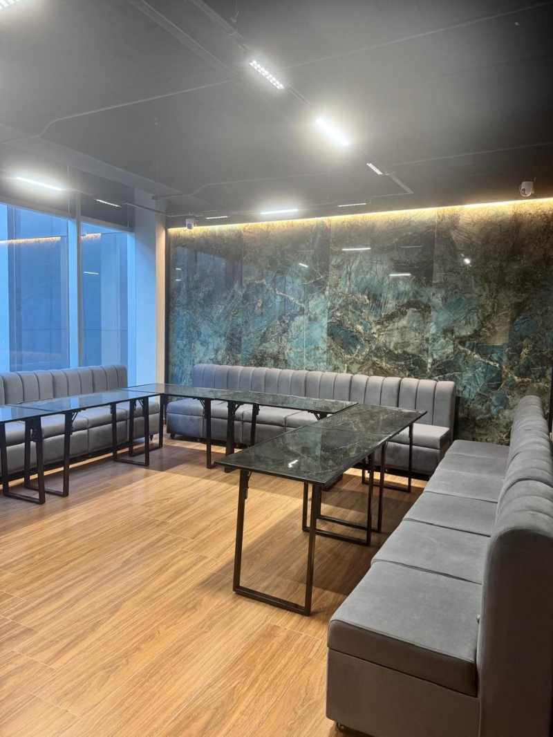 Oficina En Venta En Edificio Yama Los Alpes