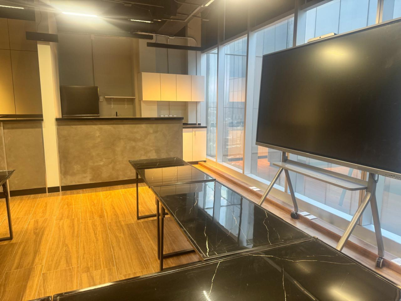 Oficina En Venta En Edificio Yama Los Alpes