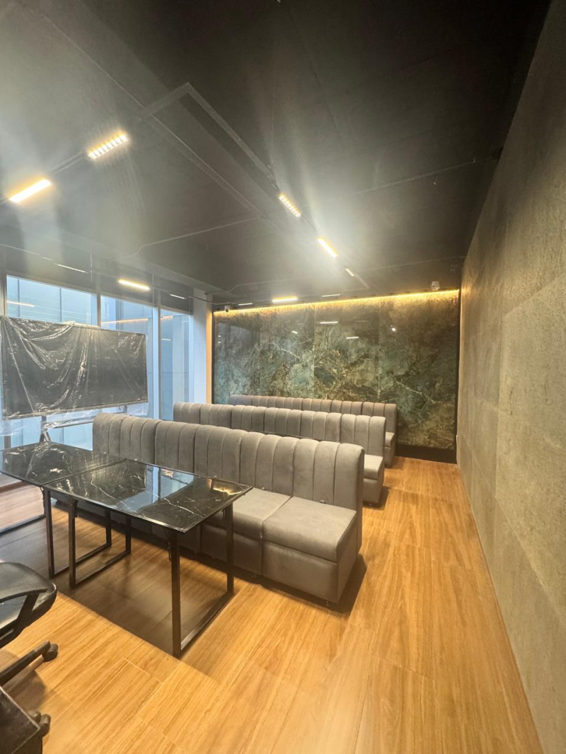 Oficina En Venta En Edificio Yama Los Alpes