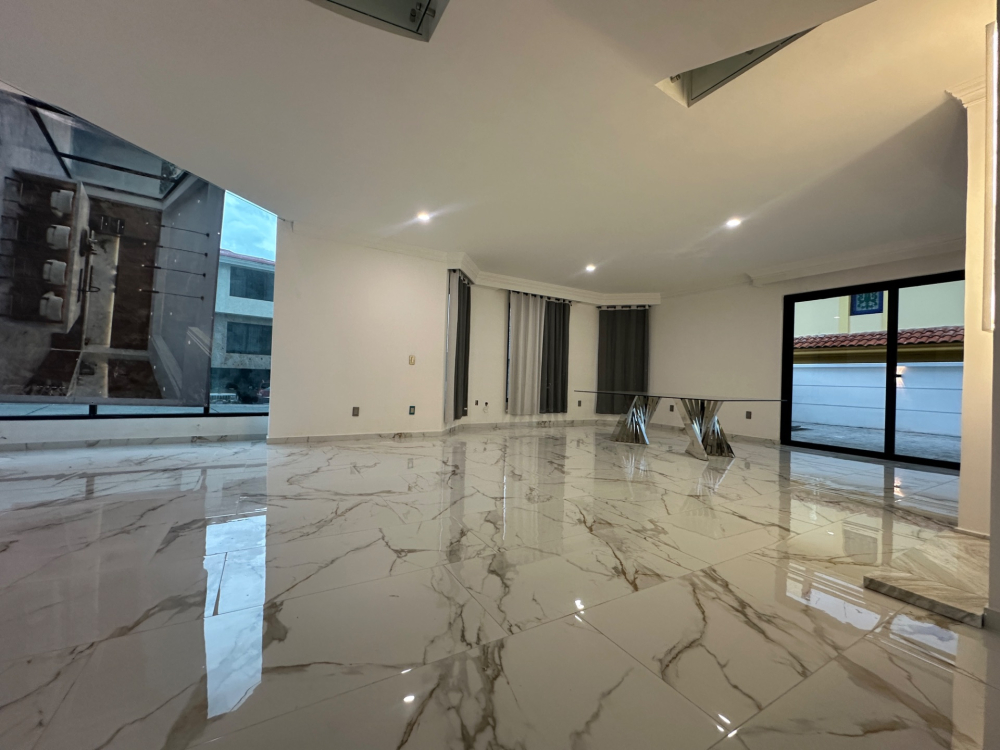 Casa En Venta En Puerta De Hierro