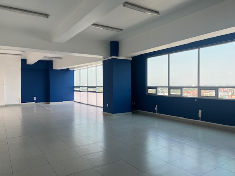 Renta oficina en edificio corporativo colonia Anahuac