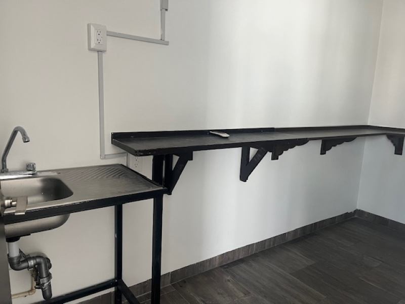 Renta oficina en edificio corporativo colonia Anahuac