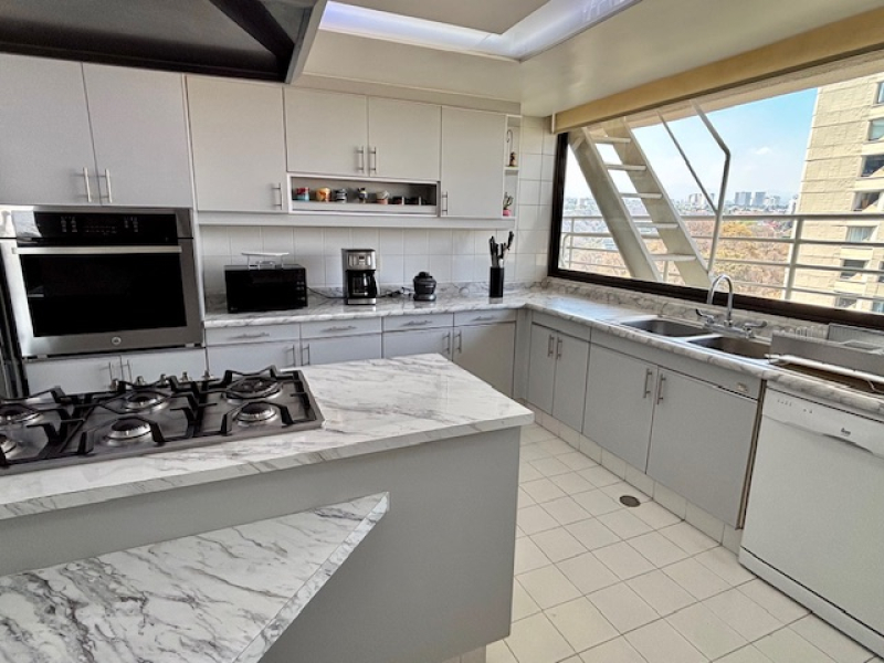 Departamento En Renta, En Lomas Anahuac, Frondoso 1