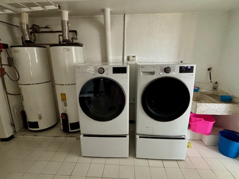 Departamento En Renta, En Lomas Anahuac, Frondoso 1