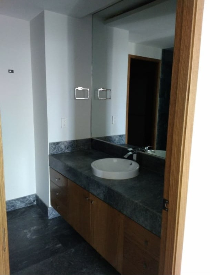 departamento en renta en lomas del chamizal