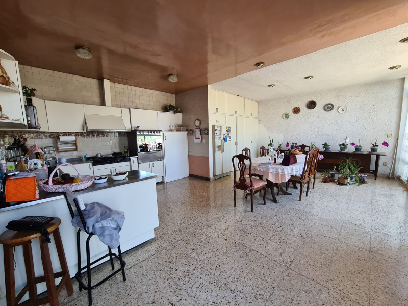 casa en venta con departamento independiente en la herradura, naucalpan