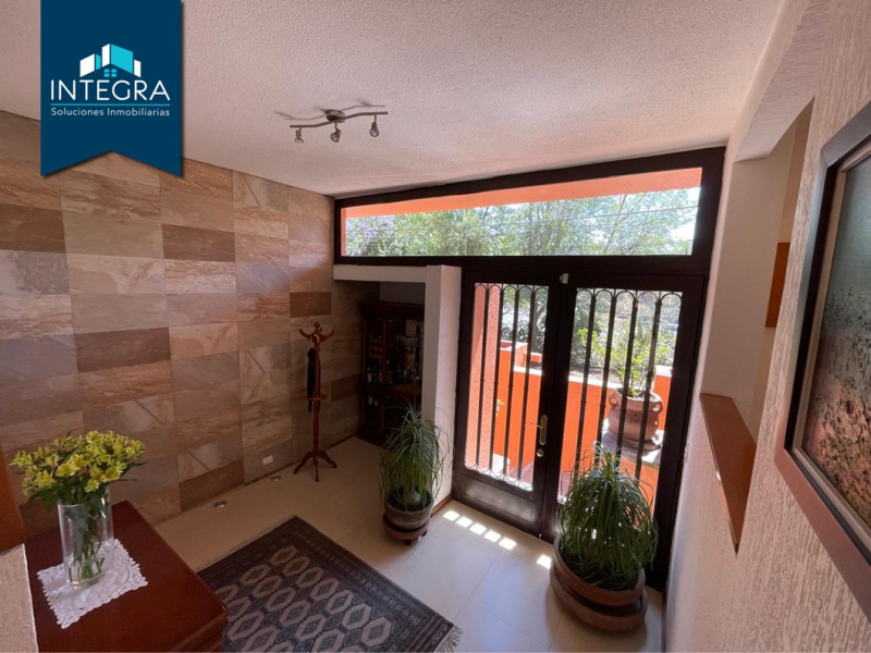 Casa en venta, Retorno Agua Caliente, Lomas Manuel Avila Camacho