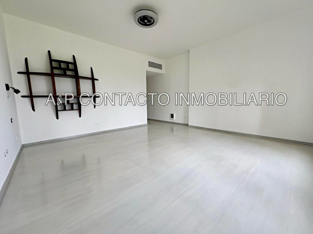 Renta  Departamento Bosque Real 