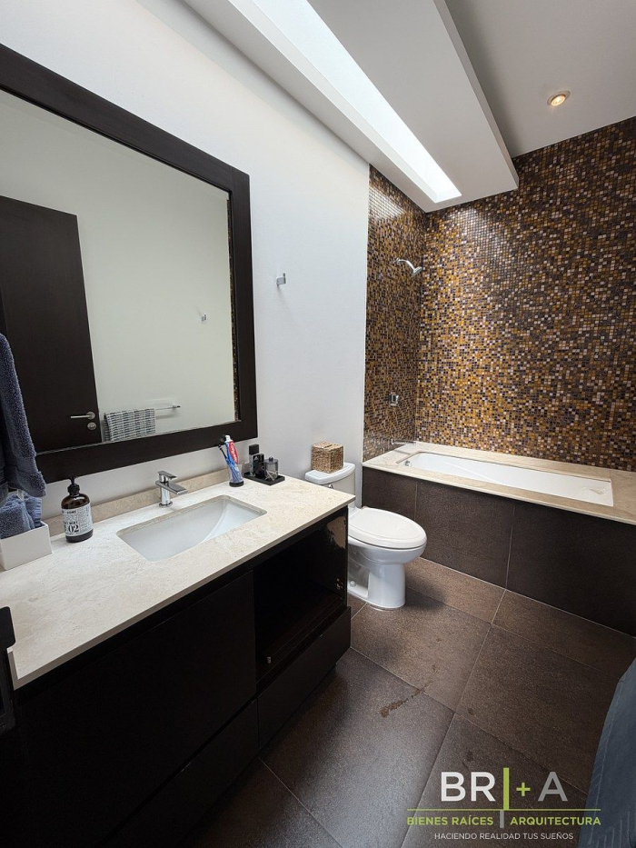 casa en venta en la herradura