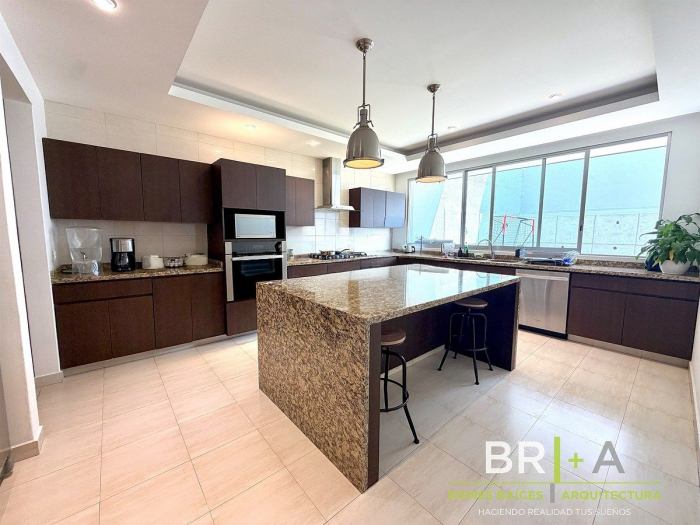 casa en venta en la herradura