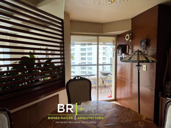 departamento en venta en frondoso ii lomas country club.