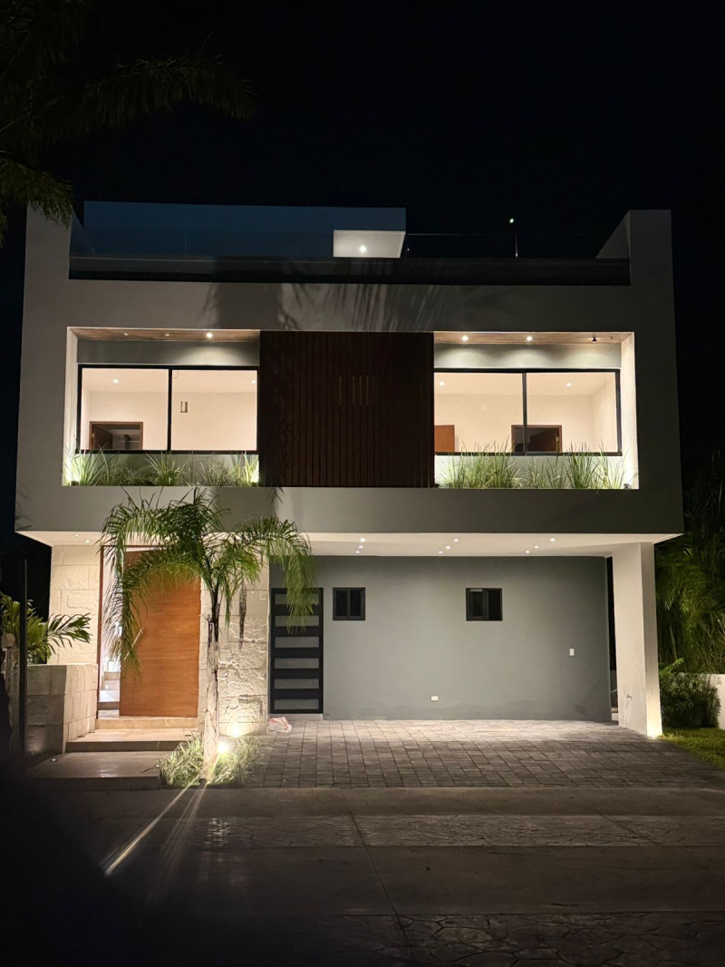 Casa En Condominio En Venta En Yucatán Country Club