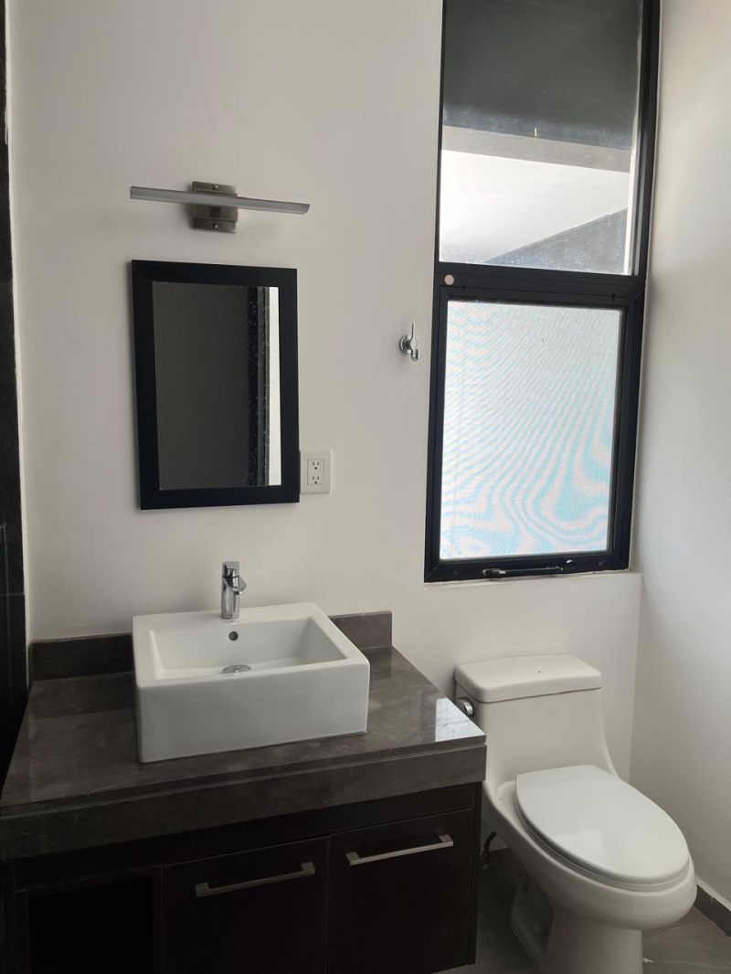 CASA EN RENTA RESIDENCIAL ARCADIA