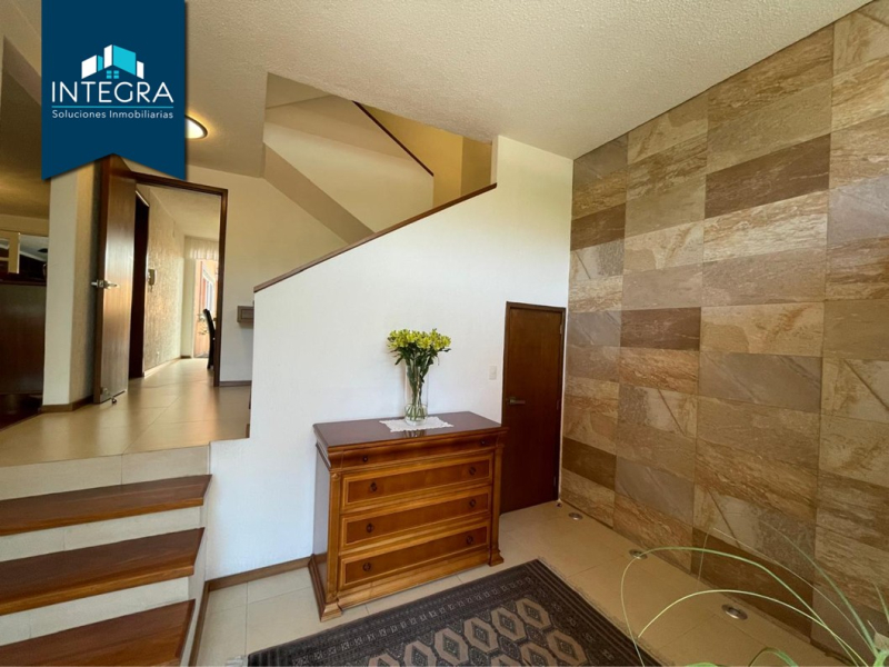 Casa en venta, Retorno Agua Caliente, Lomas Hipódromo