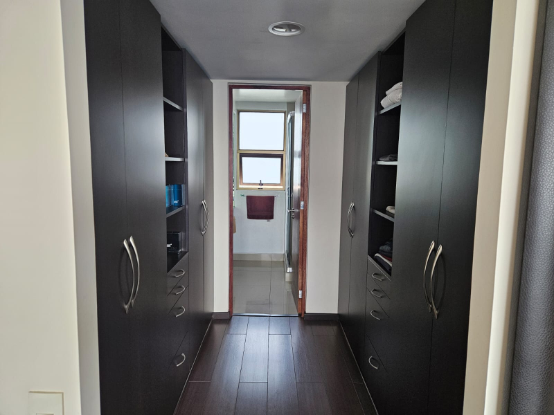 se vende departamento en residencial miraval lomas verdes 1ra sección.