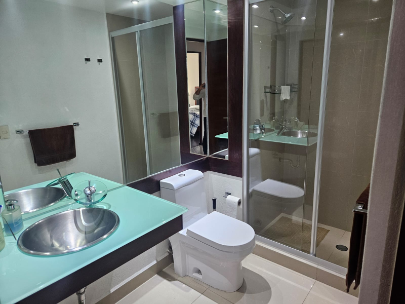 se vende departamento en residencial miraval lomas verdes 1ra sección.