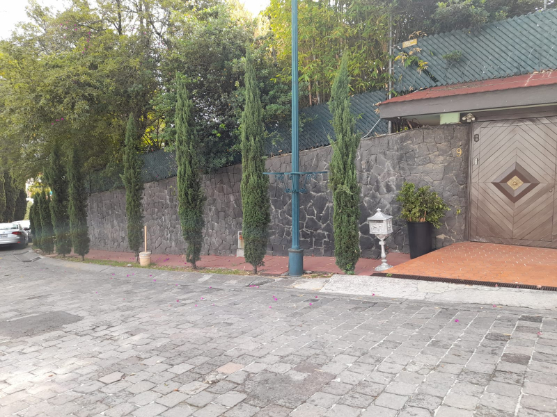 casa en venta en lomas de las palmas