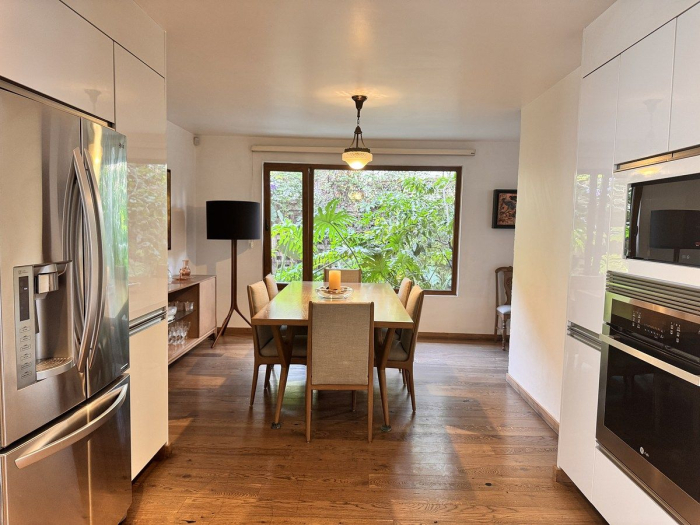 Excelente Casa en Renta Amueblada