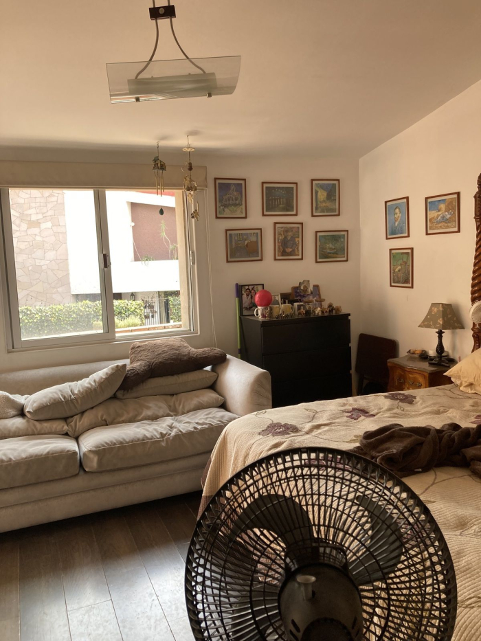 VENTA CASA EN LOMAS DE LA HERRADURA