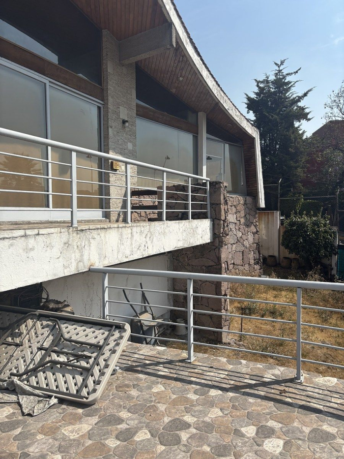 terreno con casa en lomas hipodromo en venta