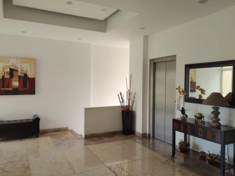 habitación privada en renta - interlomas - sólo mujeres (1 persona)