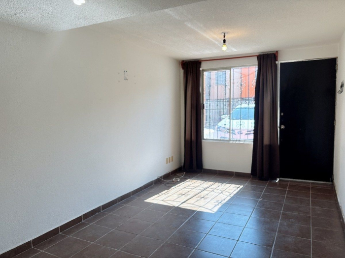 Venta Casa en privada de Olmos Coacalco