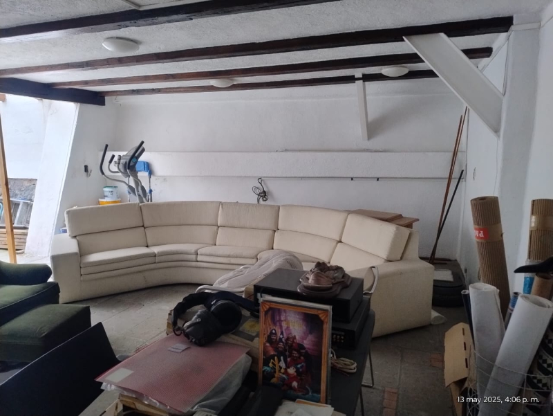 Venta De Casa Residencial Estilo Artigas En Condominio, Muy Cerca De Rancho San Francisco