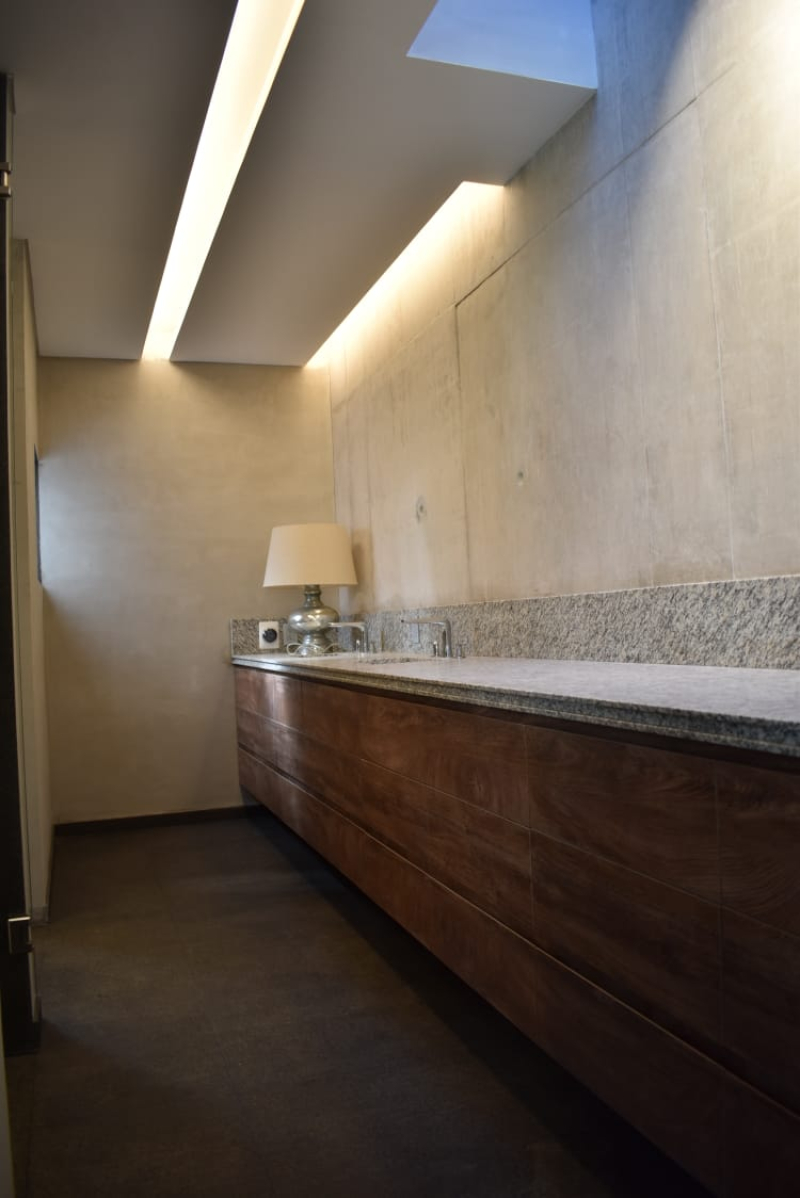 Venta De Casa Residencial Estilo Artigas En Condominio, Muy Cerca De Rancho San Francisco