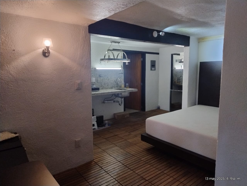 Venta De Casa Residencial Estilo Artigas En Condominio, Muy Cerca De Rancho San Francisco