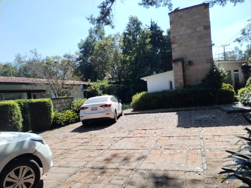 Propiedad En Venta Con 4 Casas En Calzada Desierto De Los Leones Ideal Para Inversionistas