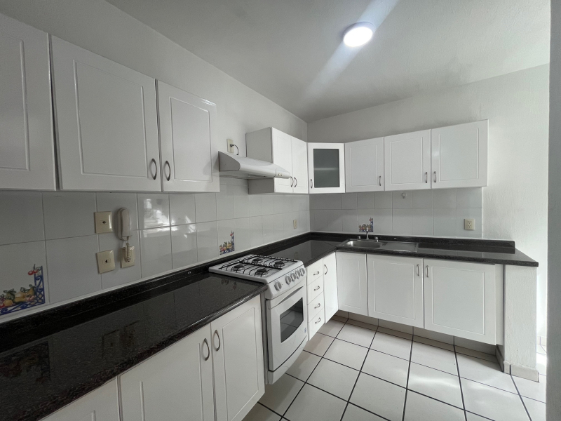 Departamento En Renta En Fraccionamiento Italia Providencia