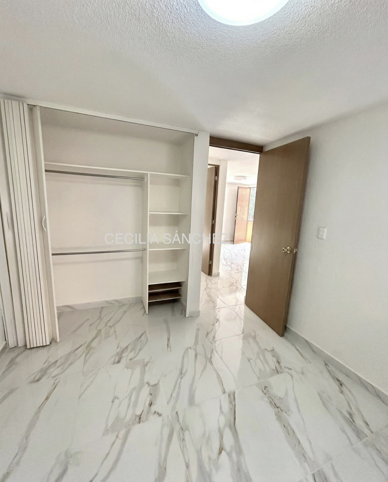 DEPARTAMENTO EN RENTA EN CA�?ADA DEL OLIVAR