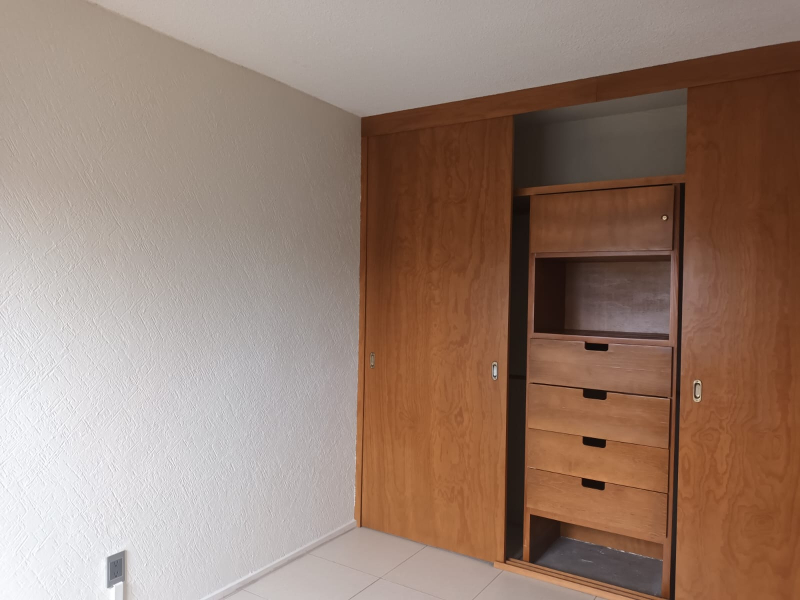 Departamento En Renta En San Juan Tlihuaca