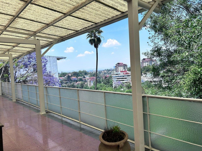 CASA EN VENTA EN LOMAS DE REFORMA